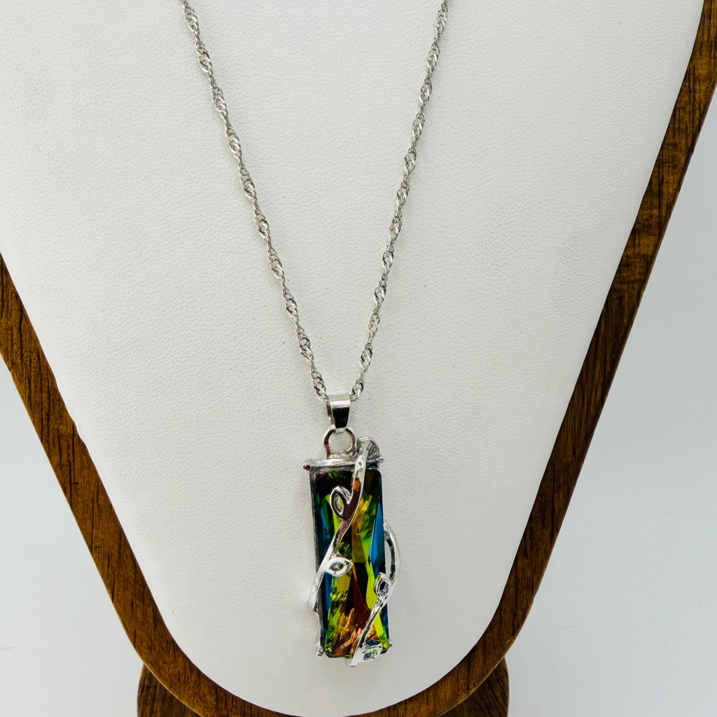 Lab Mystic Fire Topaz Pendant With 20” Twisted Rope Chain New!